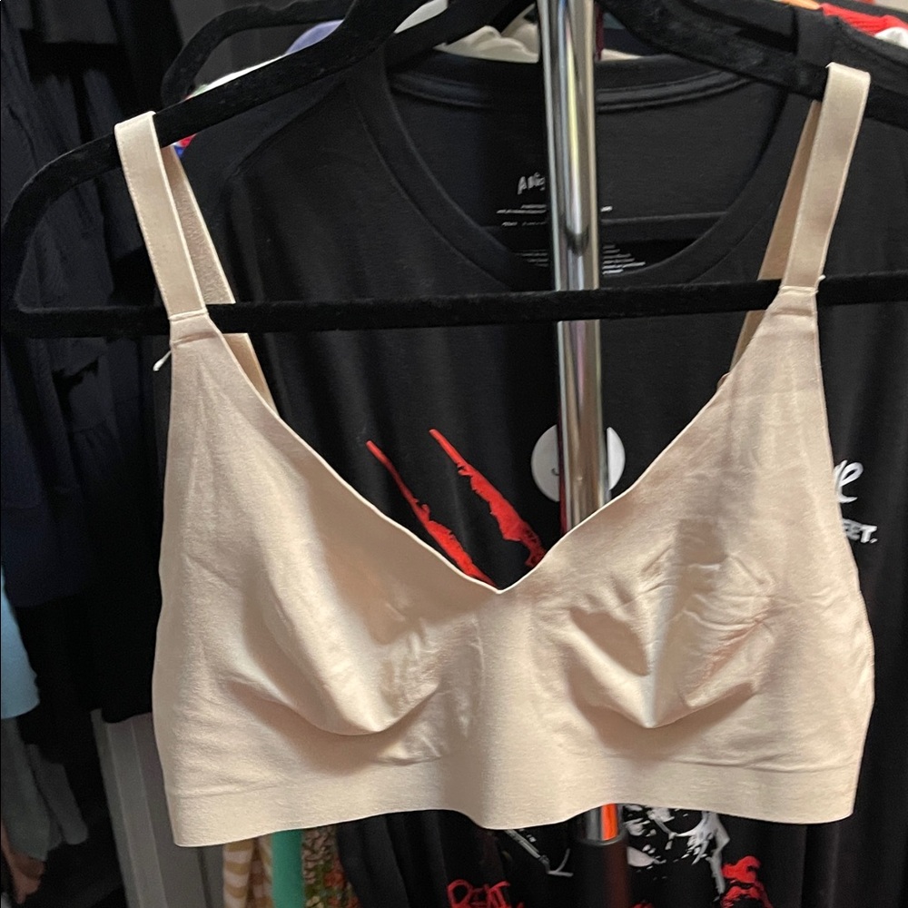 Victoria's Secret Light Cream Bralette
